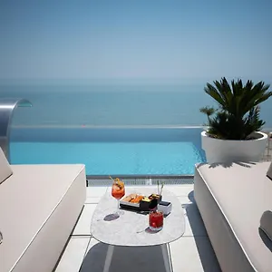 https://edera-caorle.hotelinveneto.com