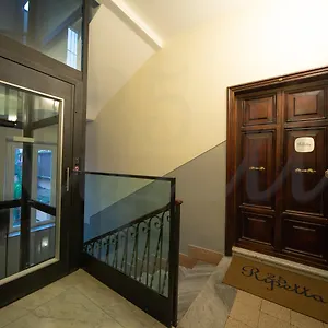 Ripetta 25 Roma