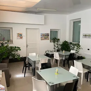 https://casa-vacanze-woodhouse.sicilyhotelsitaly.net